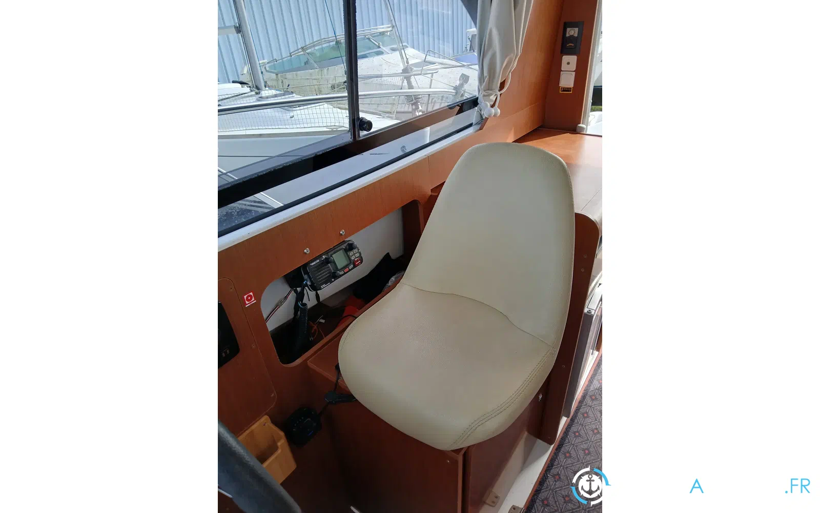 slider 8 Beneteau Antares 8 S