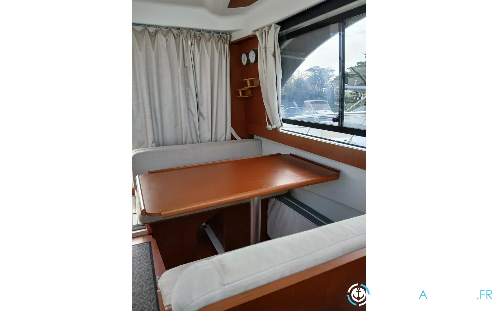 slider 6 Beneteau Antares 8 S