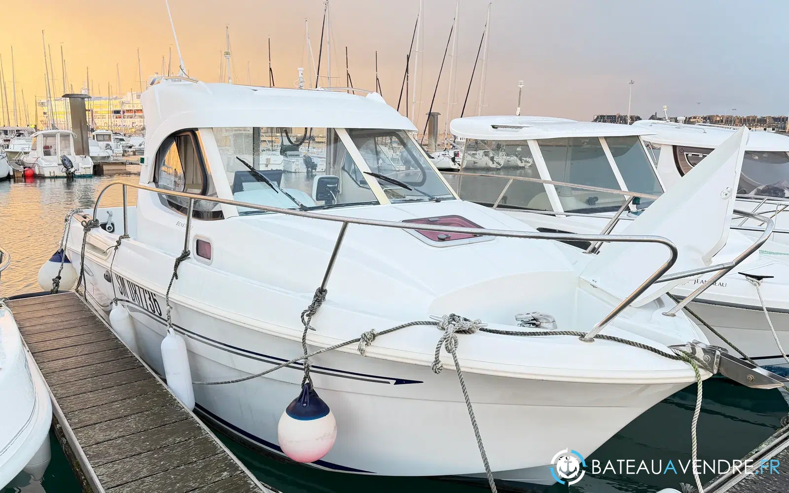 slider 0 Beneteau Antares 7