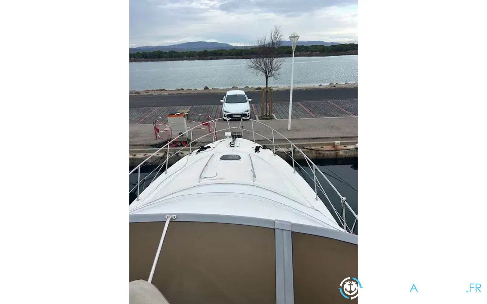 slider 3 Sea Ray 455 Sedan Bridge
