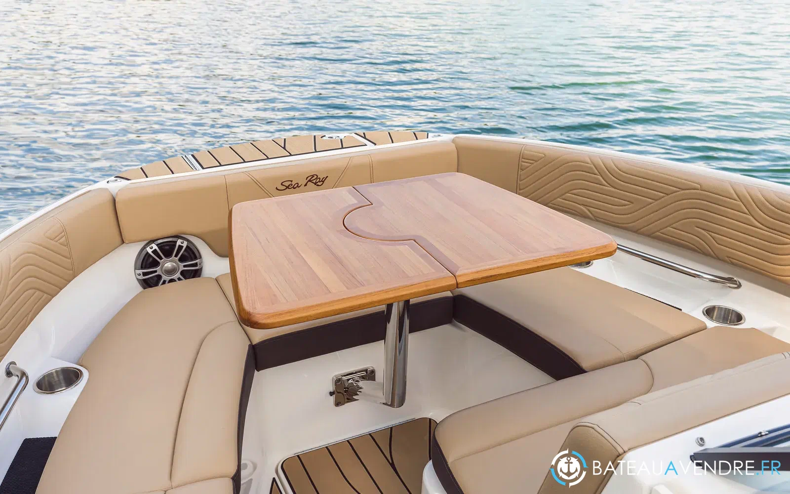 slider 3 Sea Ray SDX 250