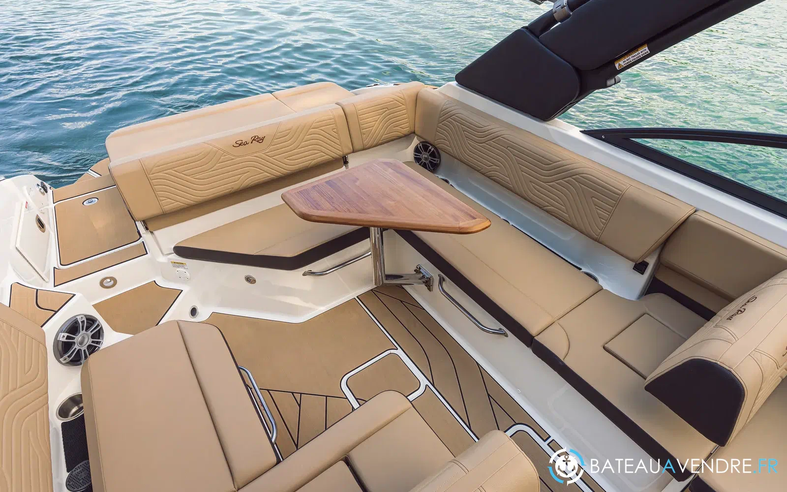 slider 5 Sea Ray SDX 250