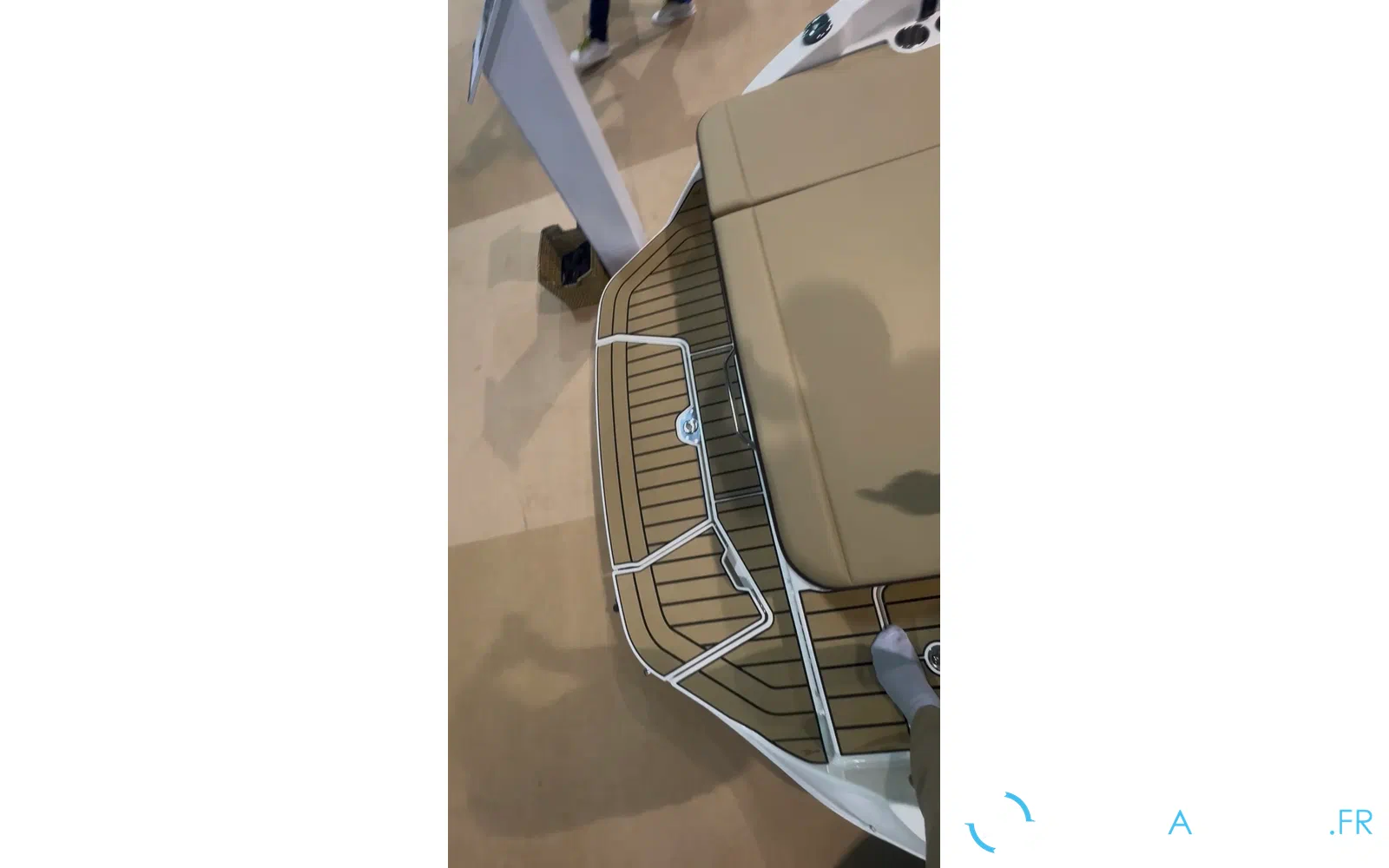 slider 6 Sea Ray SDX 250