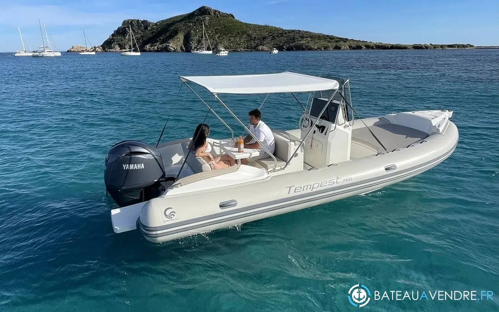 slider 0 Capelli Tempest 700