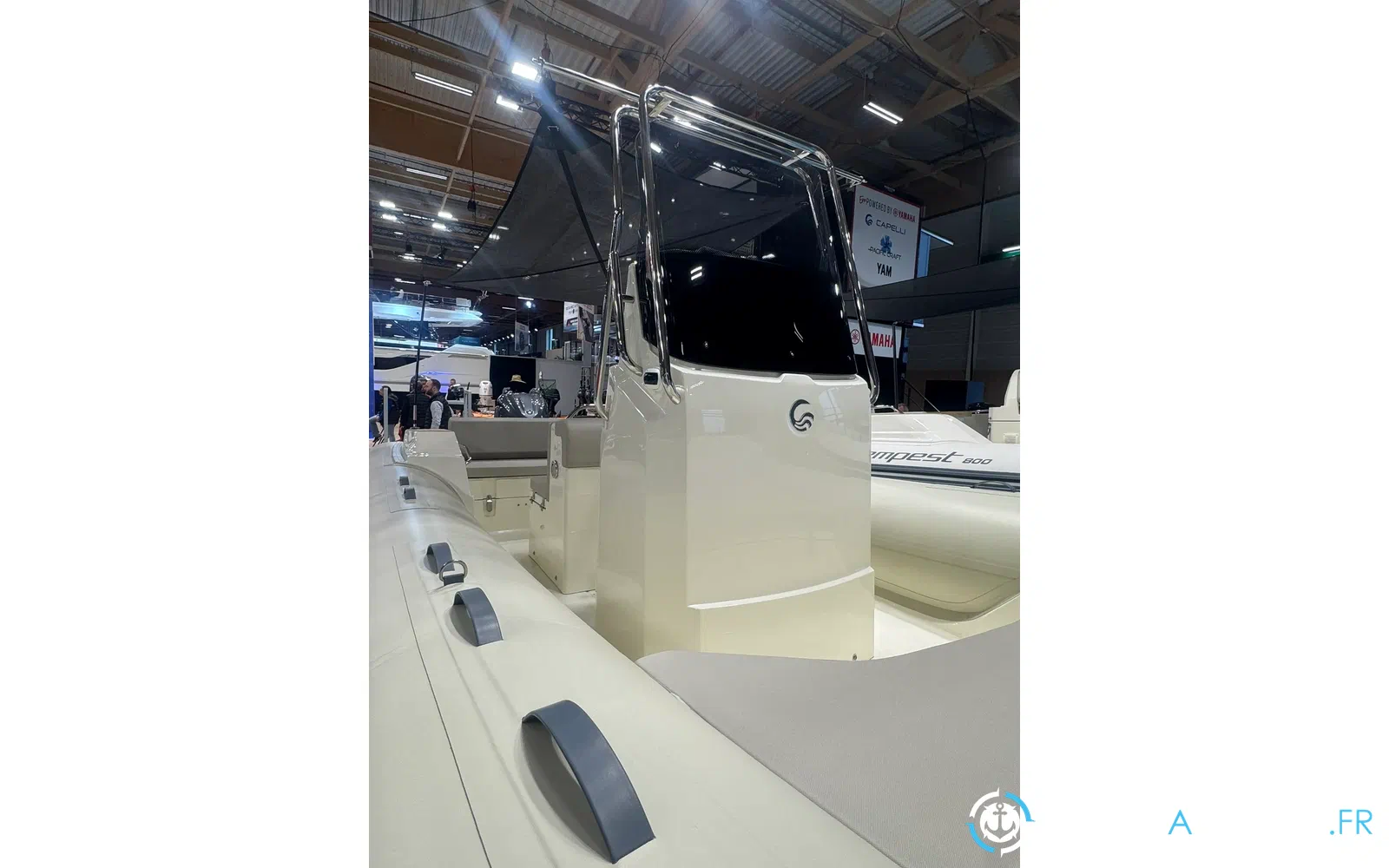 slider 5 Capelli Tempest 700