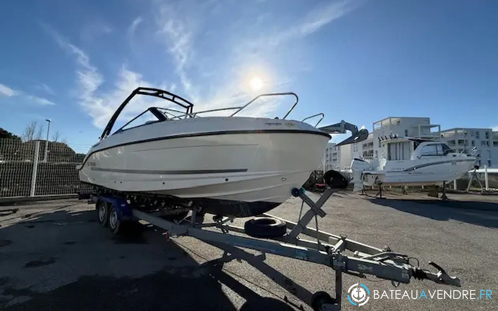 slider 4 Quicksilver Activ 755 Bowrider