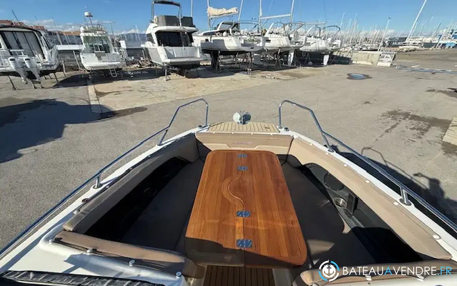 slider 7 Quicksilver Activ 755 Bowrider