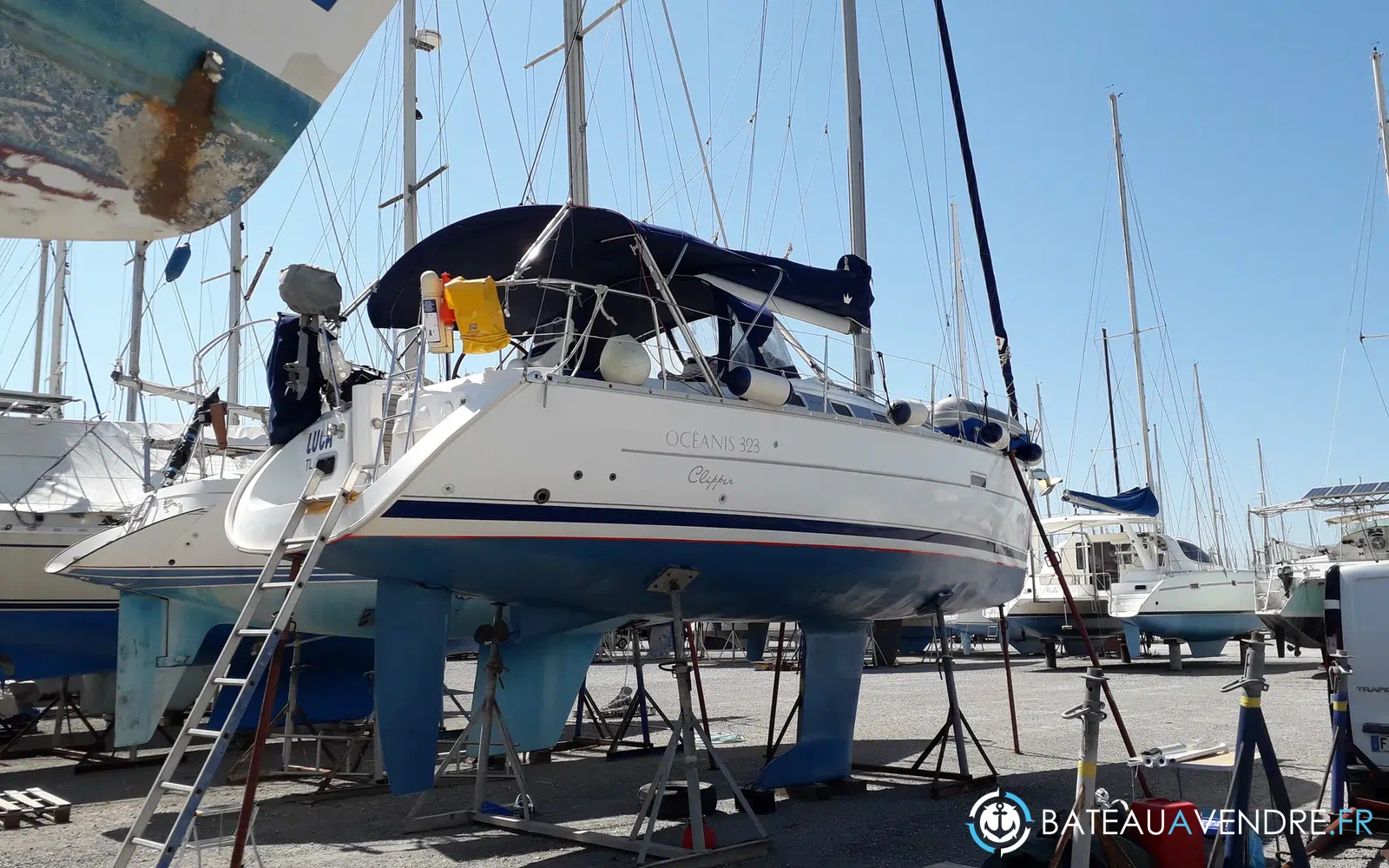 slider 0 Beneteau OCEANIS 323 Clipper