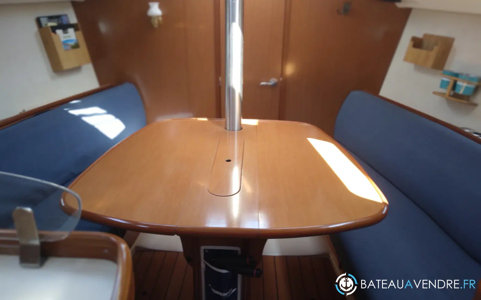 slider 2 Beneteau OCEANIS 323 Clipper