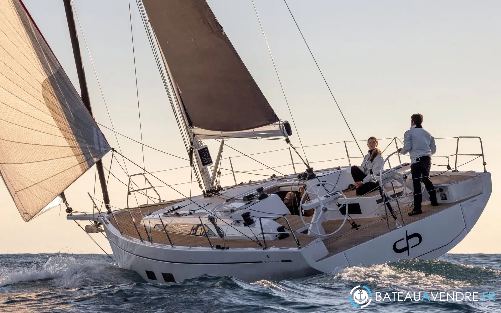 slider 4 Grand Soleil 40