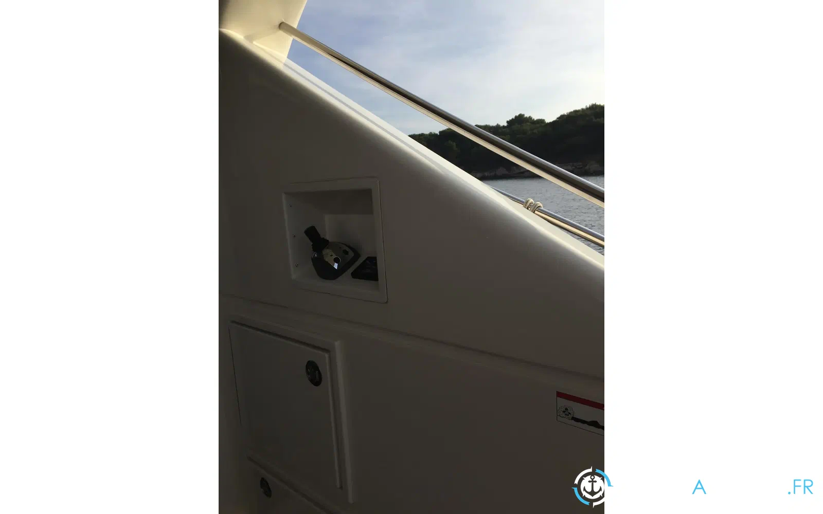 slider 13 Marquis Yachts 500 SC