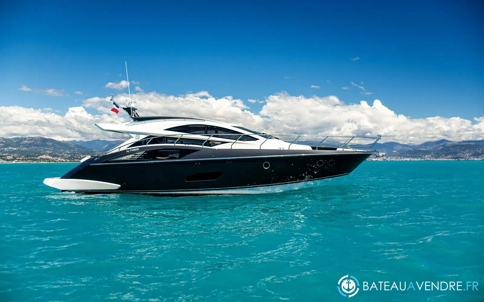 slider 3 Marquis Yachts 500 SC