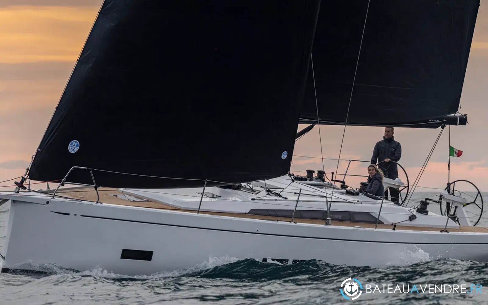 slider 1 Grand Soleil 44 Performance