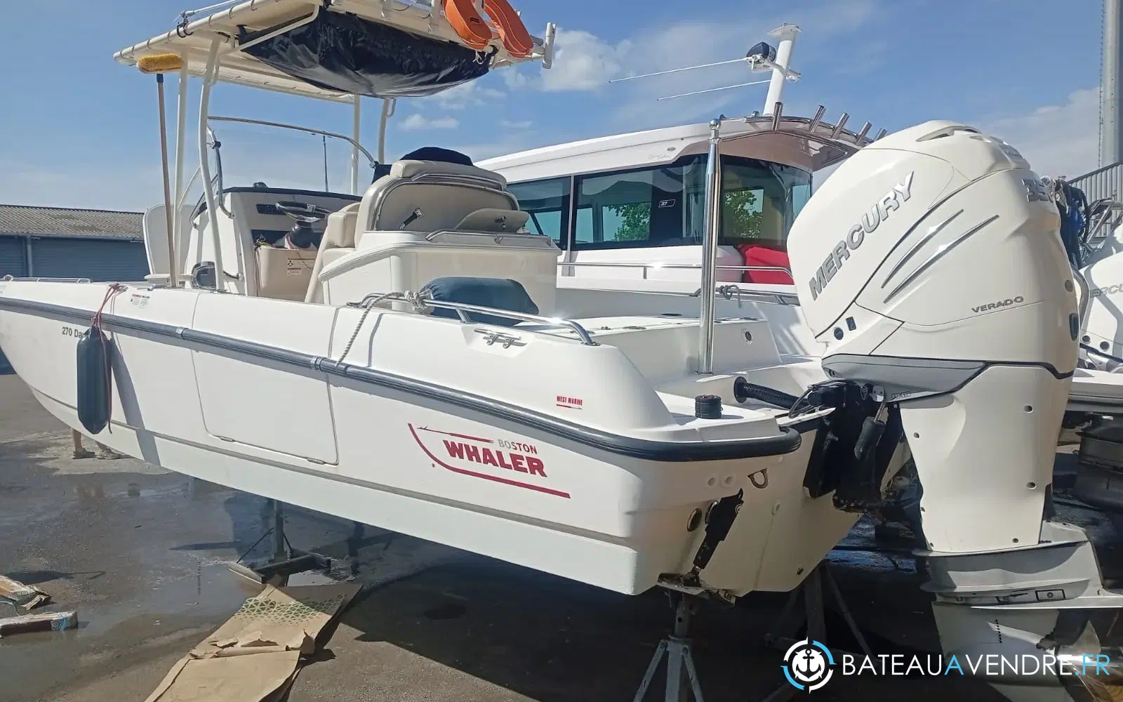 slider 0 Boston Whaler 270 Dauntless