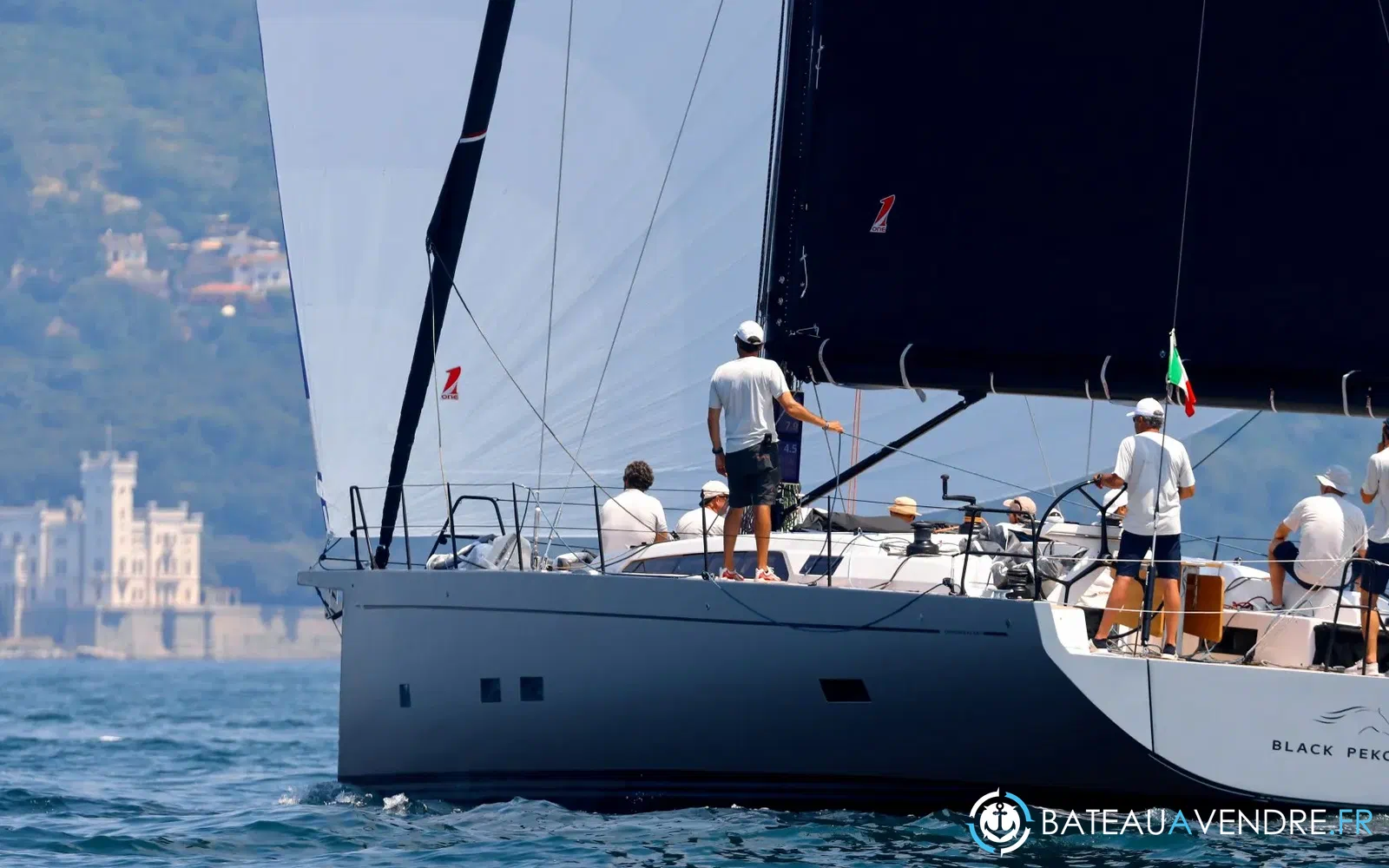 slider 7 Grand Soleil 52 Performance