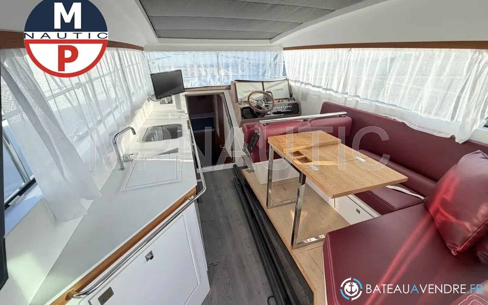 slider 13 Delta Yachts powerboats 33 coupe