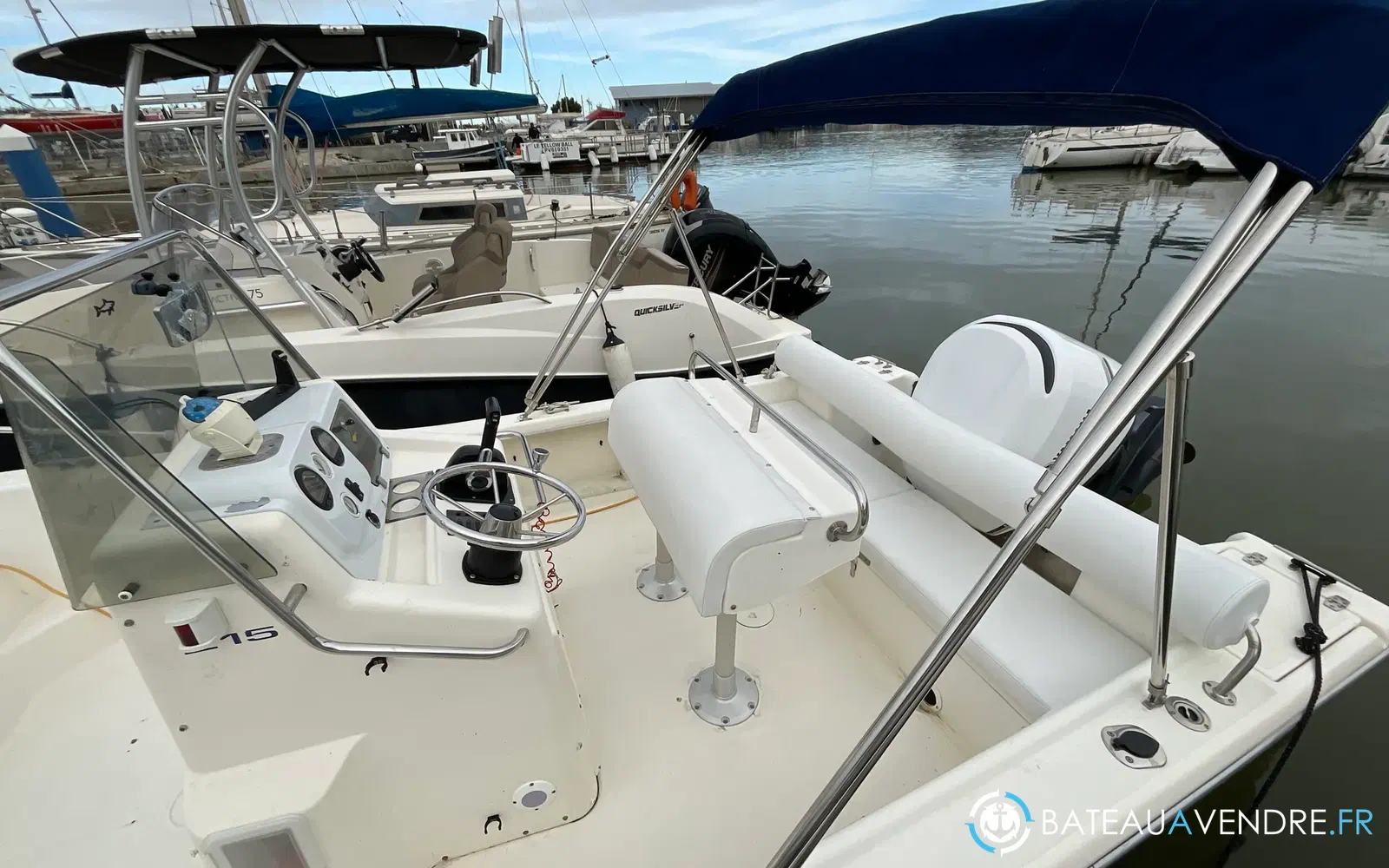 slider 6 Kelt White Shark 215