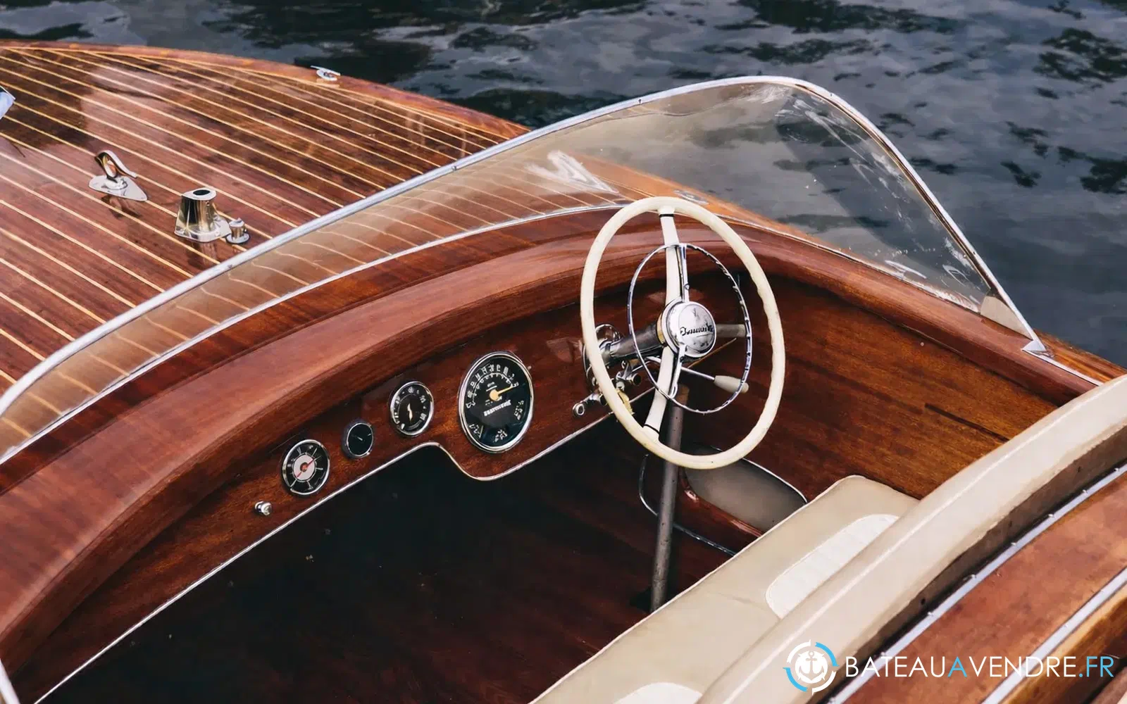 slider 4 Bateau Classique Engelbert Frauscher