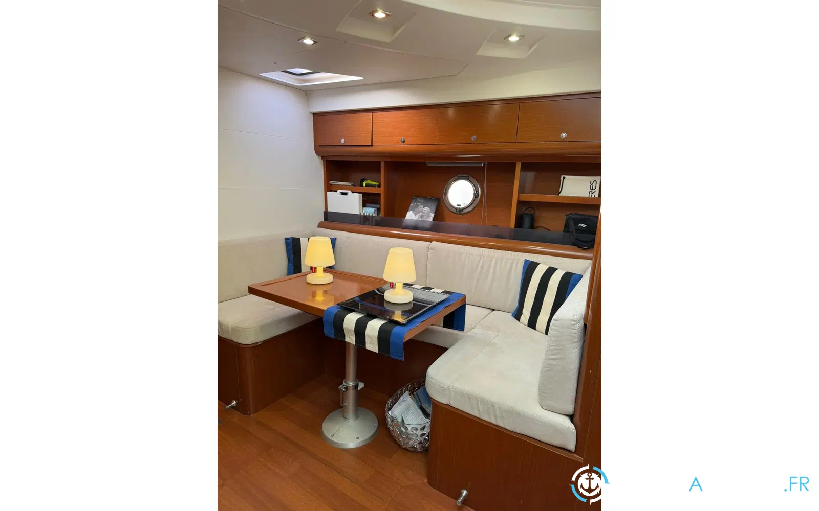 slider 12 Beneteau Monte Carlo 42 HT