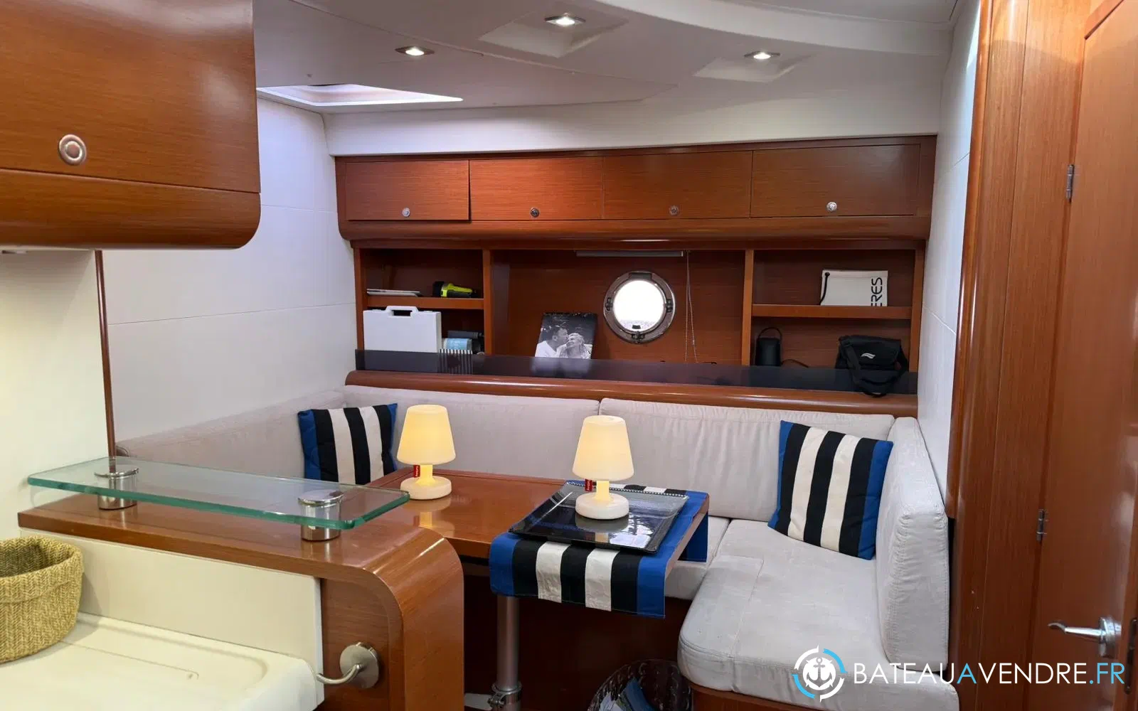 slider 13 Beneteau Monte Carlo 42 HT
