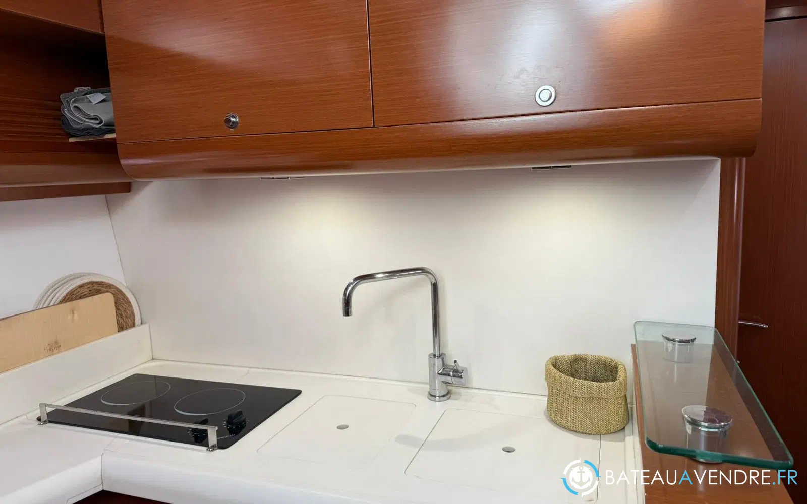 slider 16 Beneteau Monte Carlo 42 HT