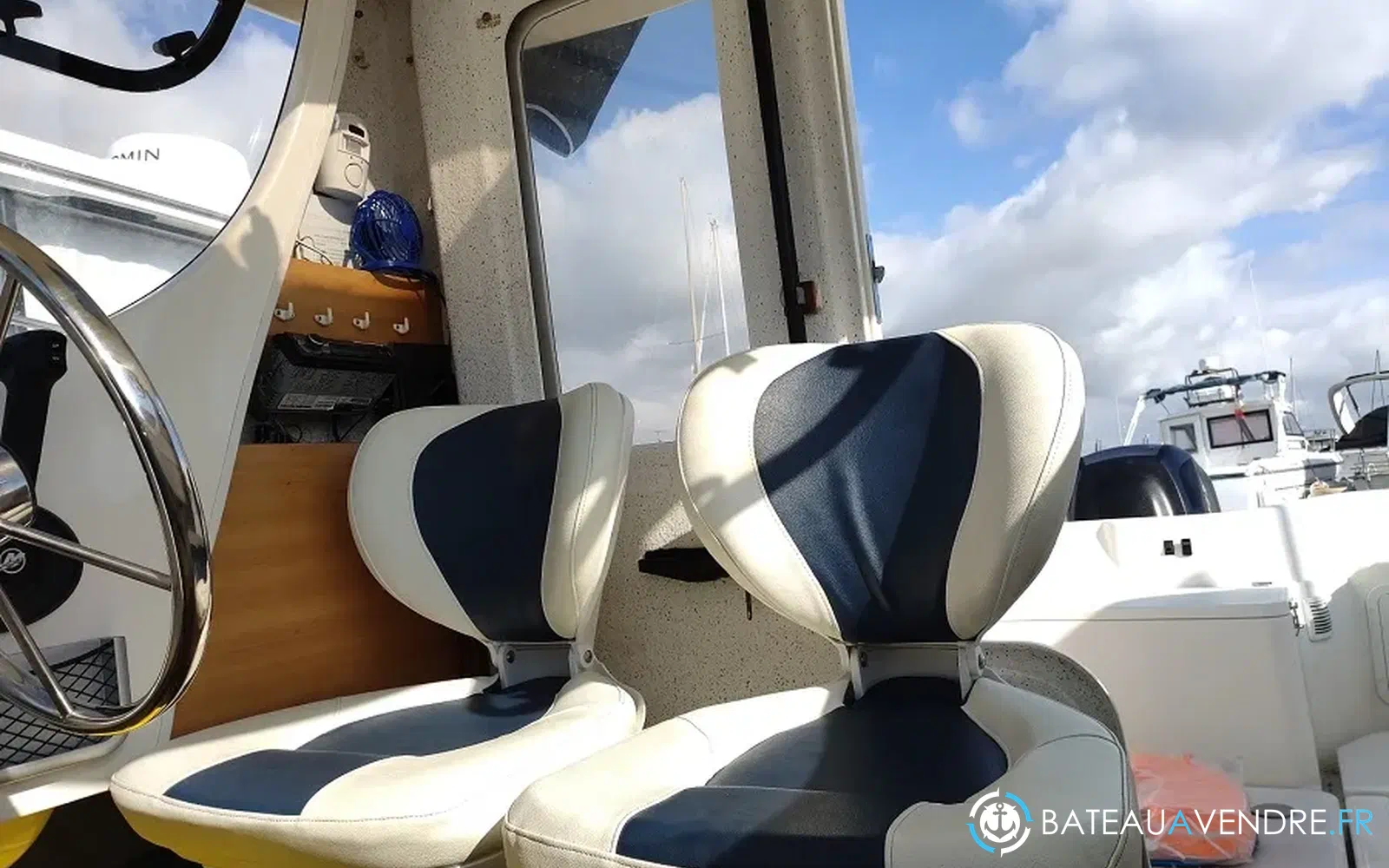slider 16 Quicksilver 640 Pilothouse