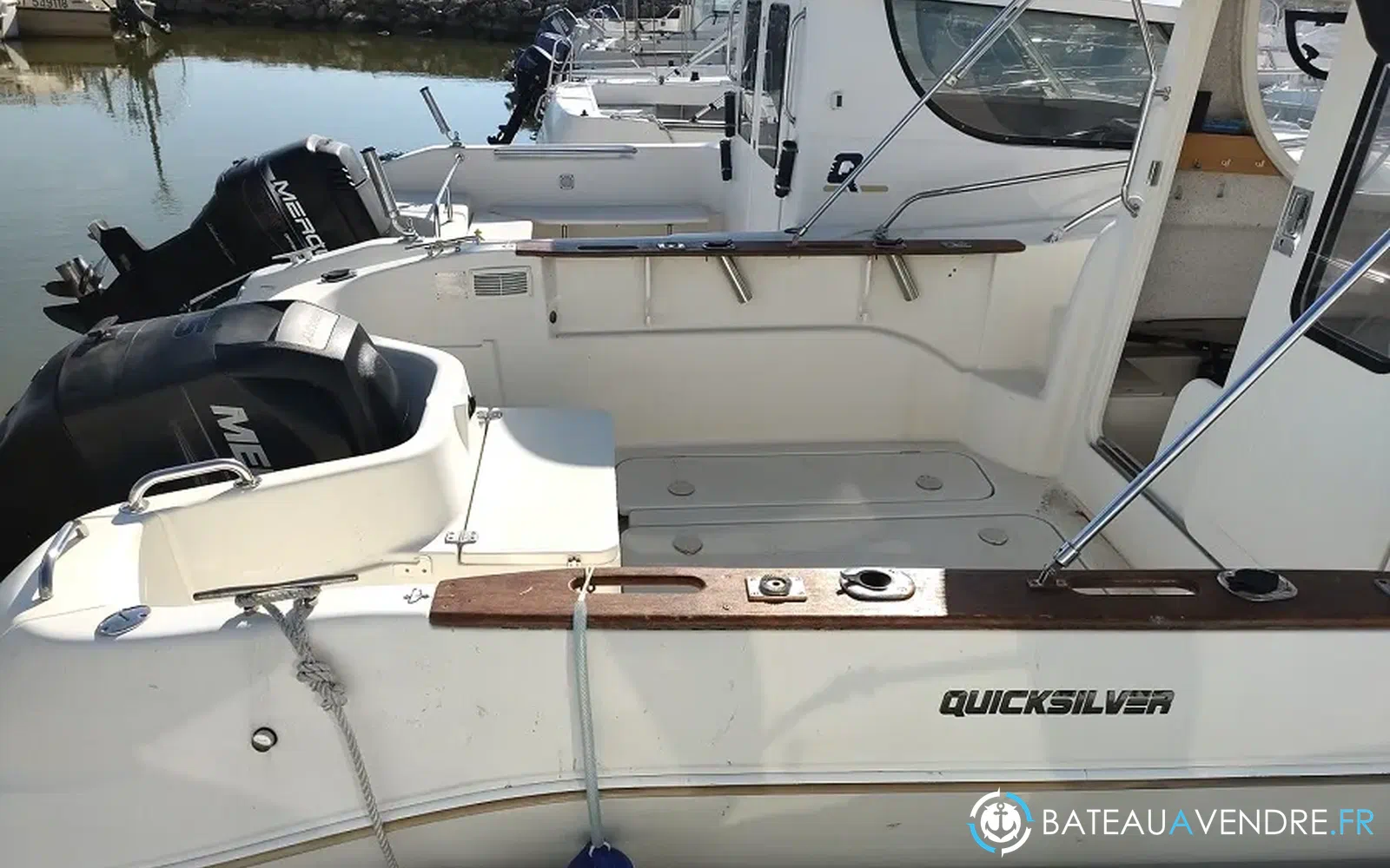 slider 7 Quicksilver 640 Pilothouse