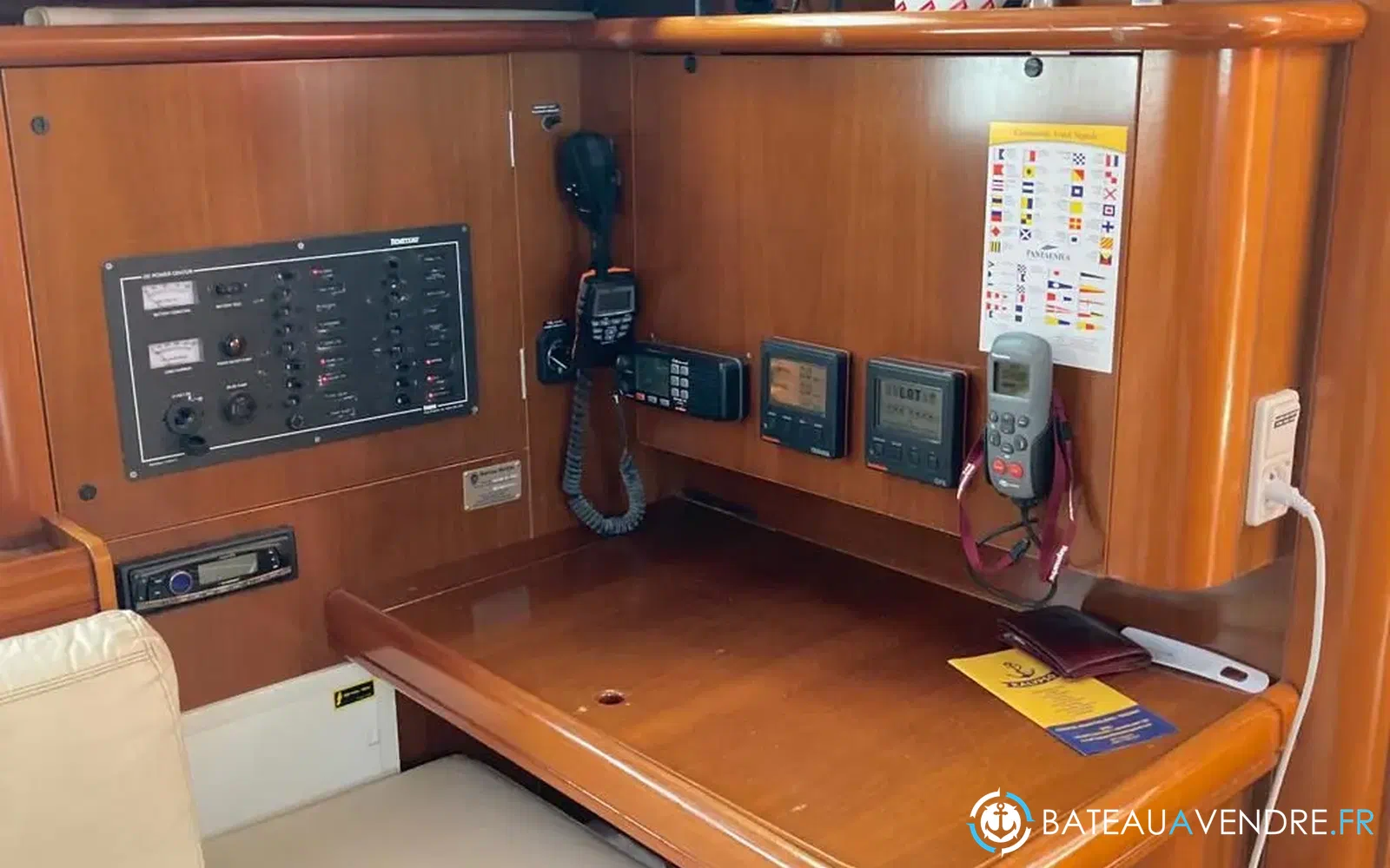slider 12 Beneteau Oceanis 461