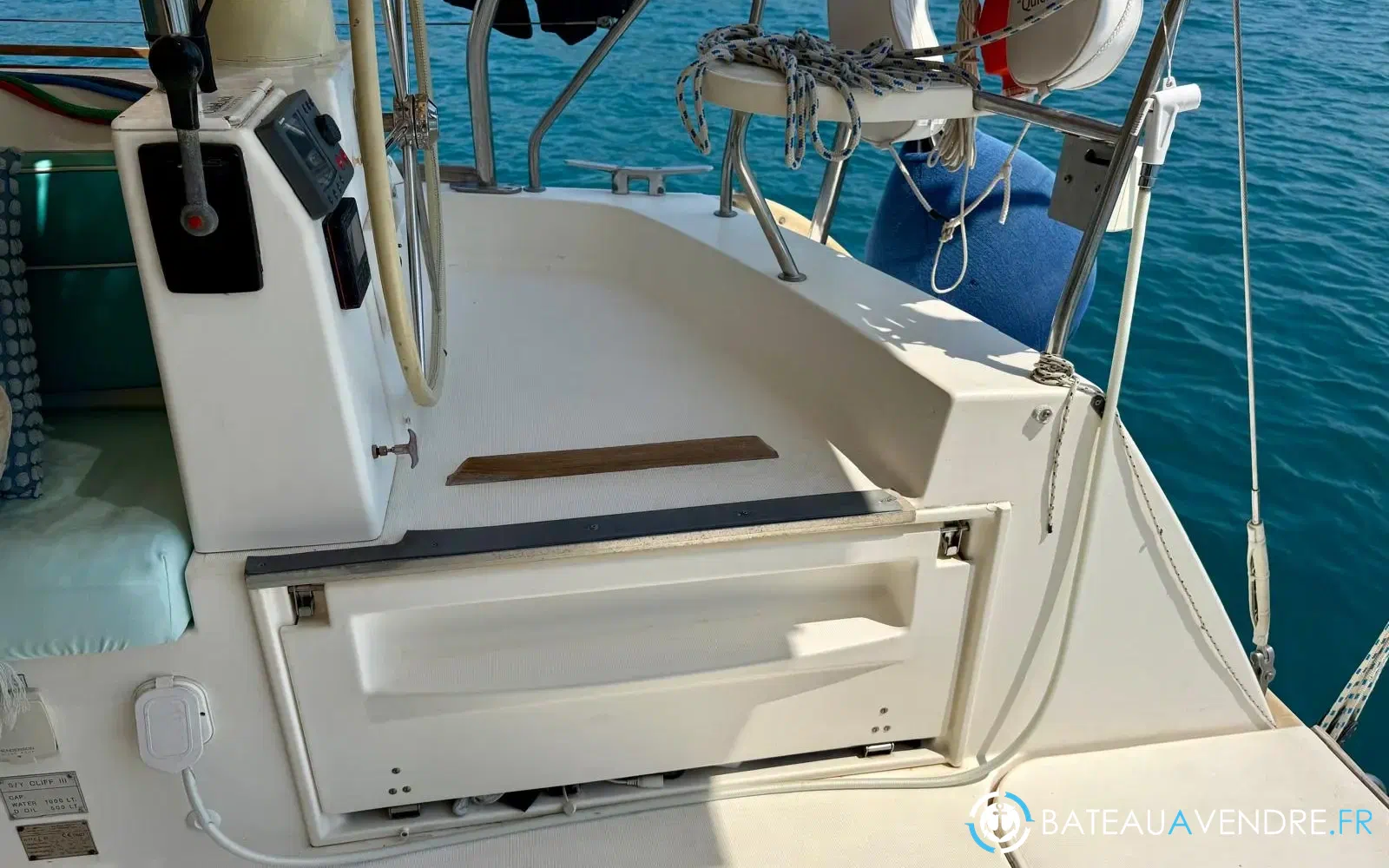 slider 15 Dufour Atoll 43