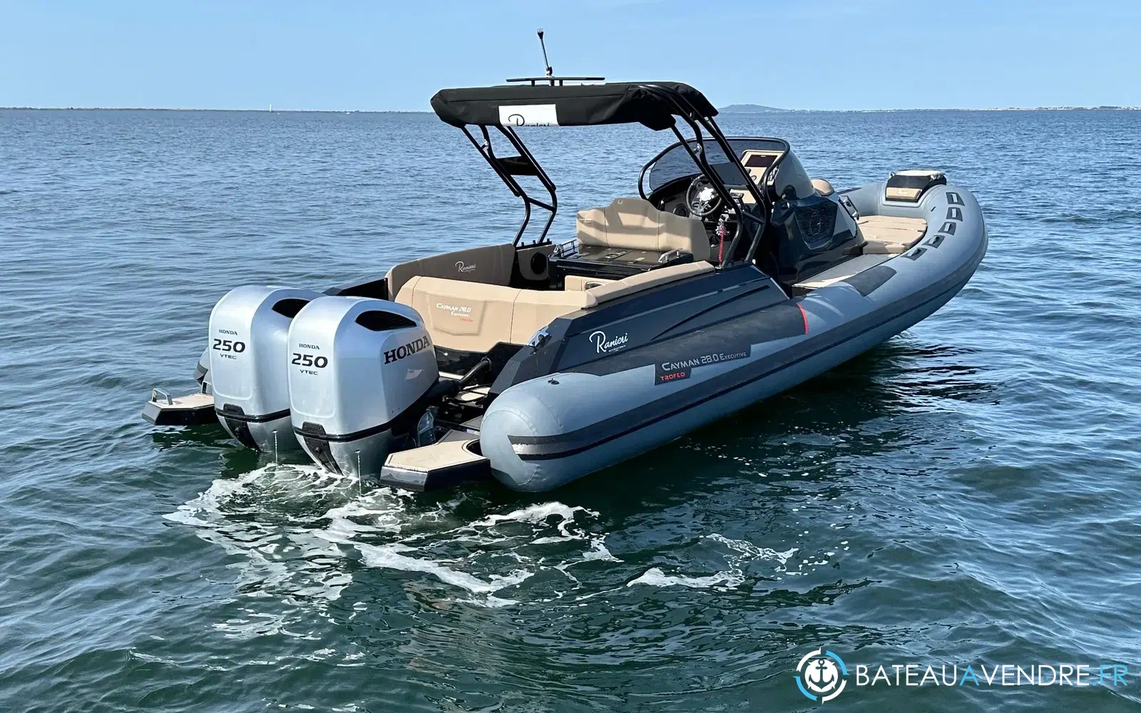 slider 0 Ranieri Cayman 28.0 Executive