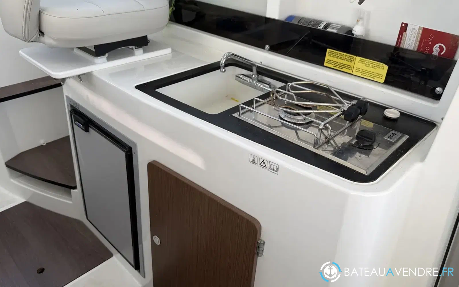 slider 14 Beneteau Antares 8 OB