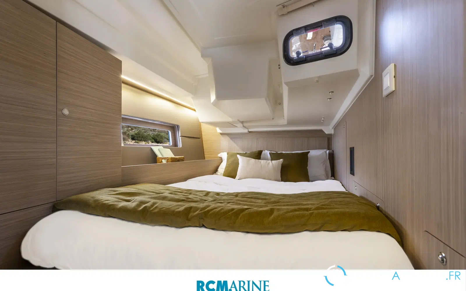 slider 19 Beneteau Oceanis 47
