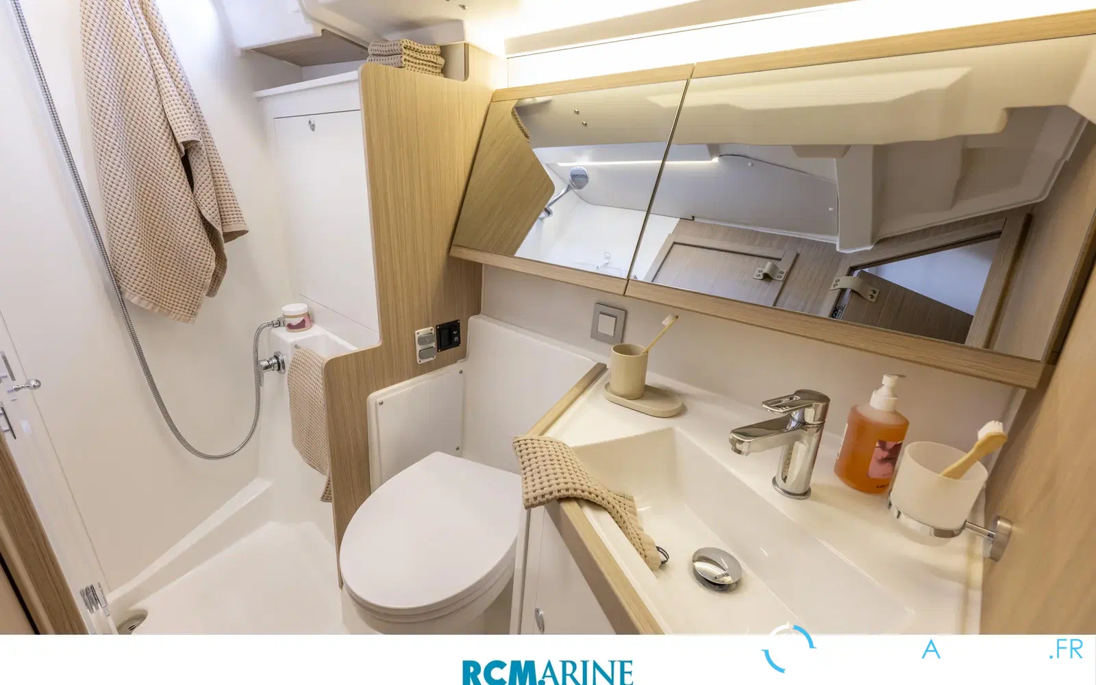 slider 20 Beneteau Oceanis 47