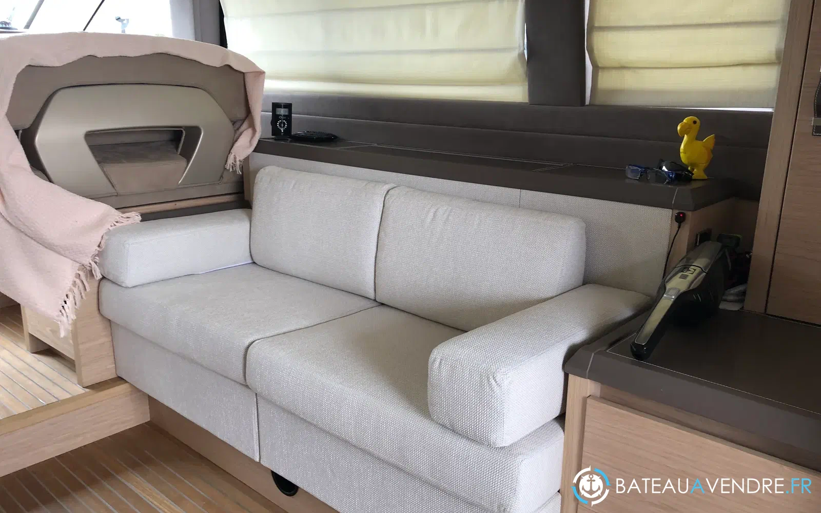 slider 18 Beneteau Monte Carlo 5 S