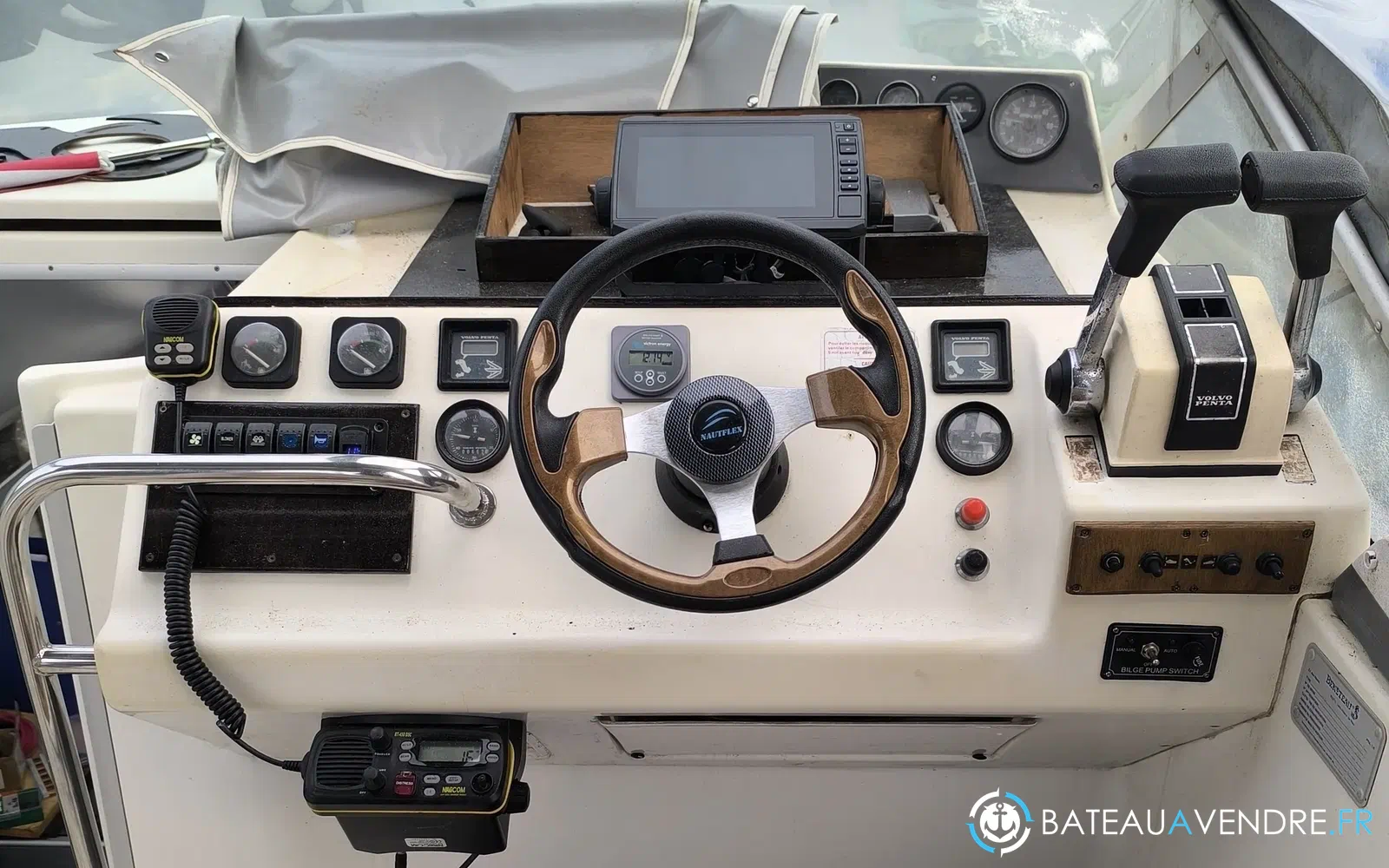 slider 9 Beneteau Flyer 7 SPORTdeck