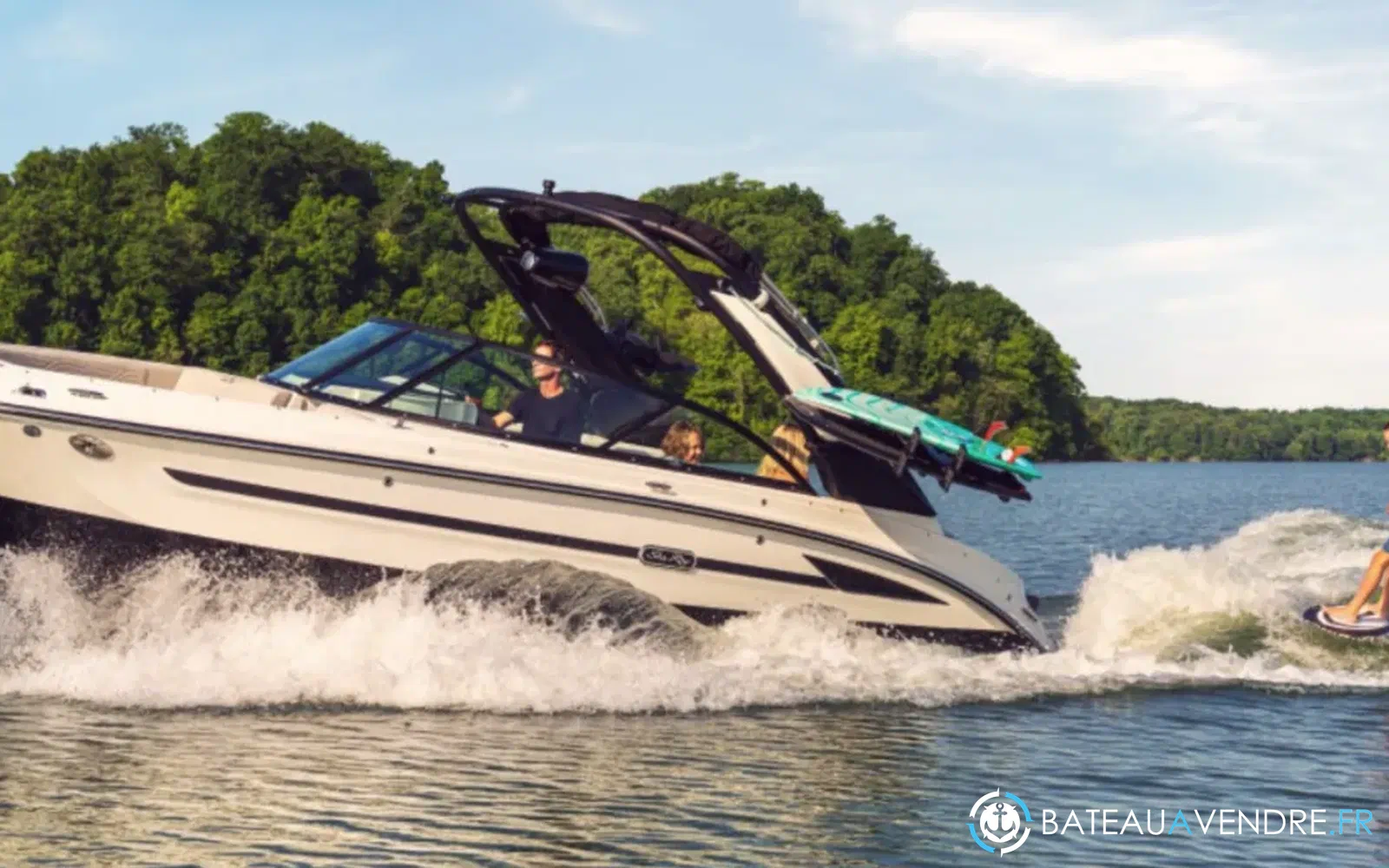 slider 8 Sea Ray 230 SDX Surf