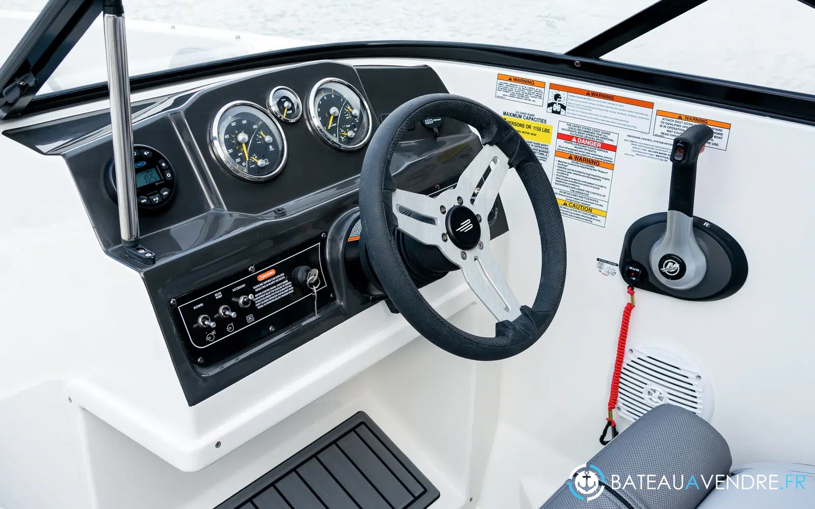 slider 6 Bayliner VR4 BOWRIDER OB
