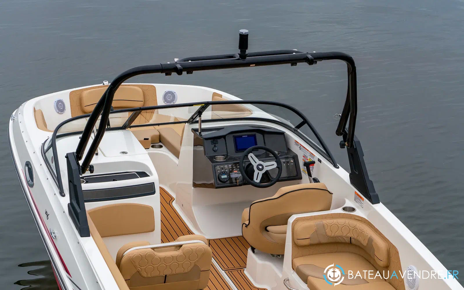 slider 4 Bayliner VR6 BOWRIDER OB