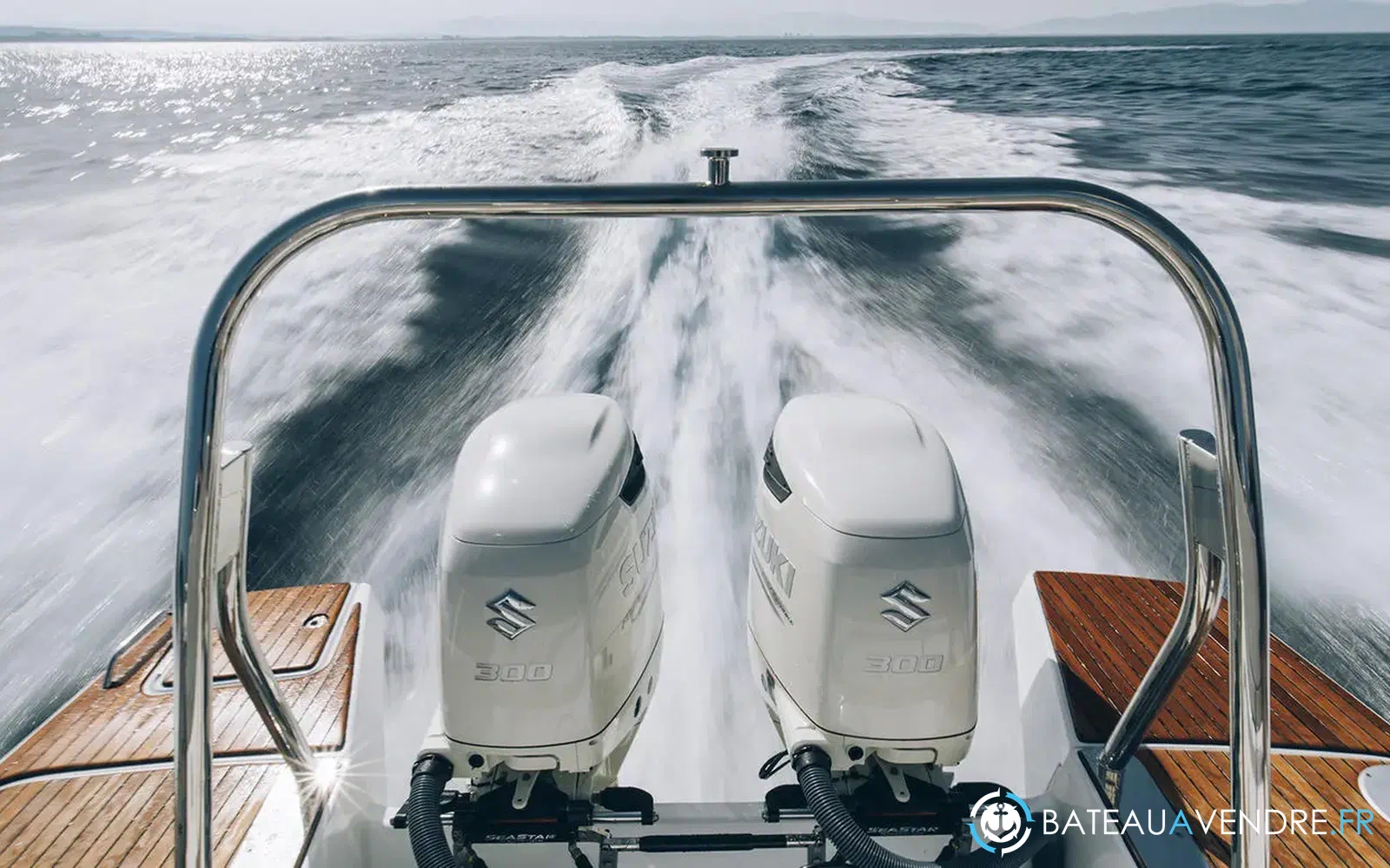 slider 1 Beneteau Flyer 10