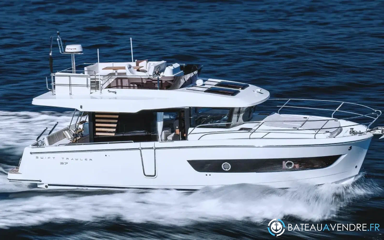 slider 0 Beneteau Swift Traler 37 Fly