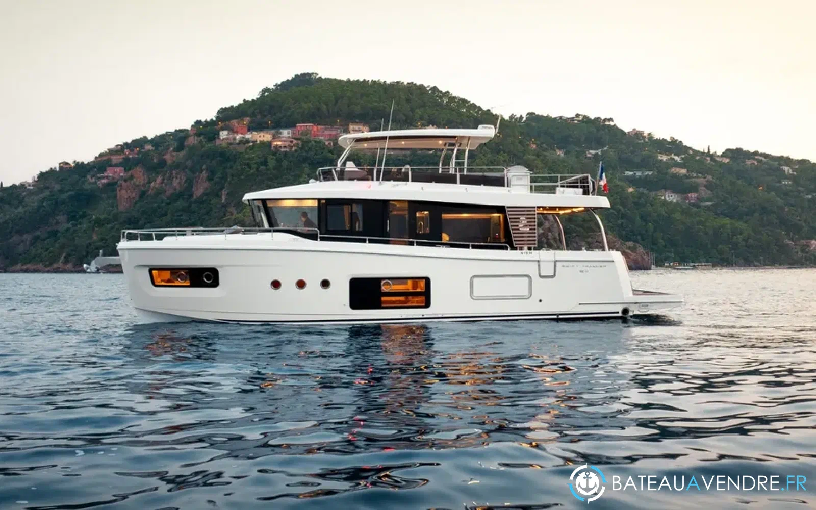 slider 2 Beneteau Swift Trawler 54