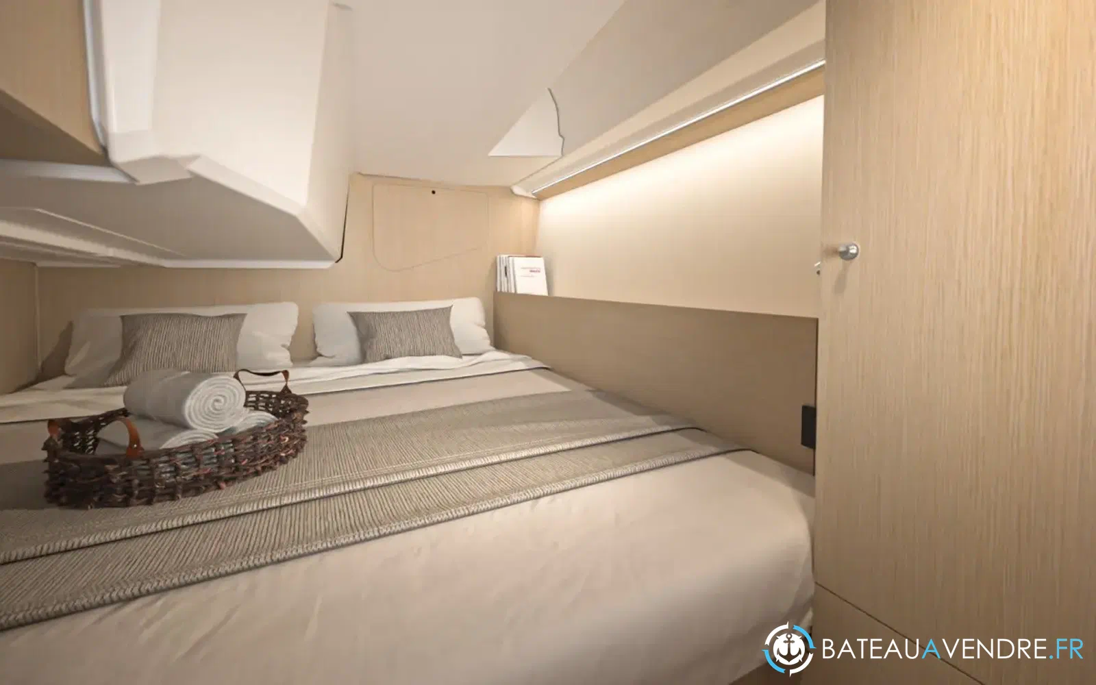 slider 4 Beneteau Oceanis 37.1