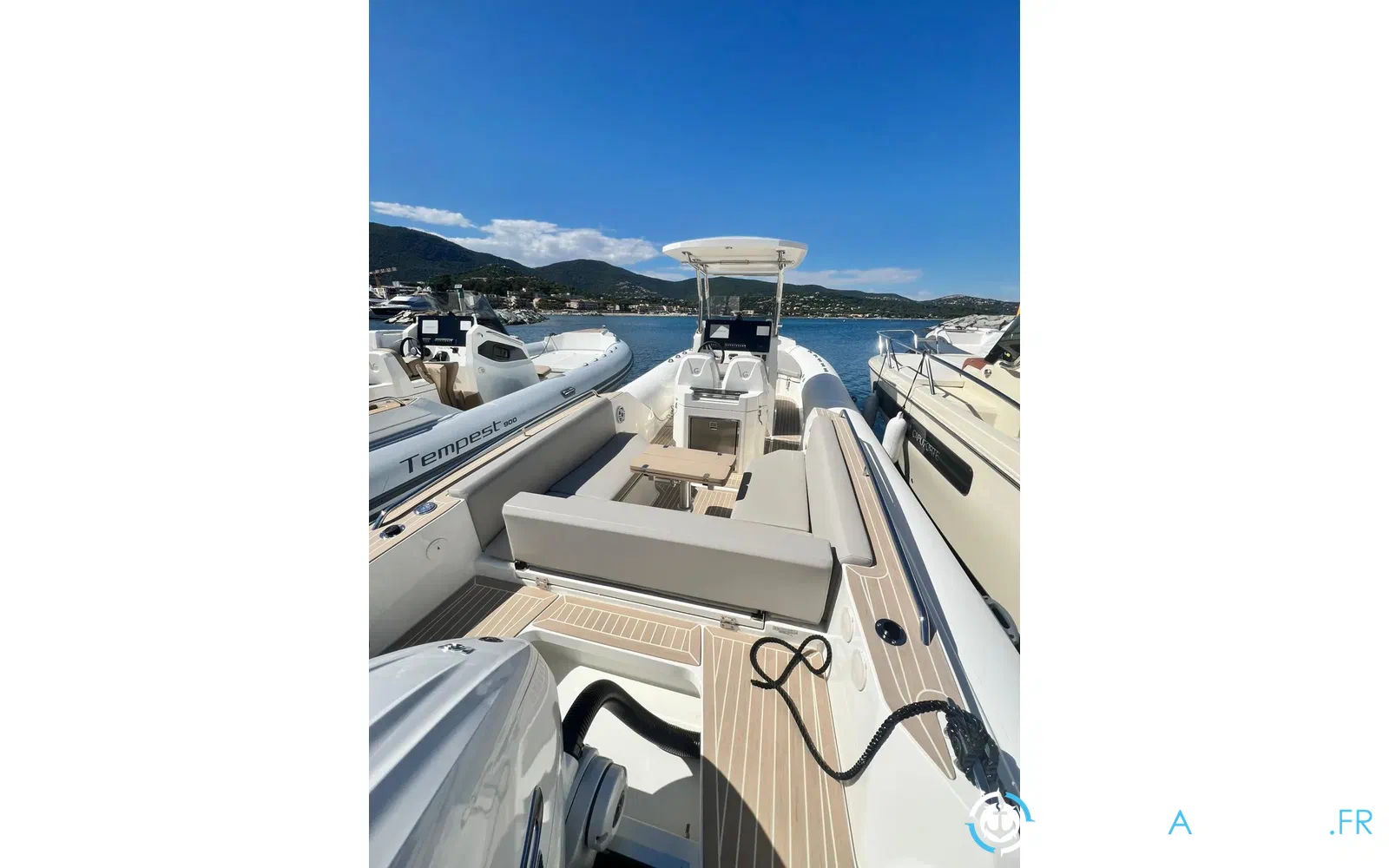 slider 1 Capelli Tempest 900 Sun