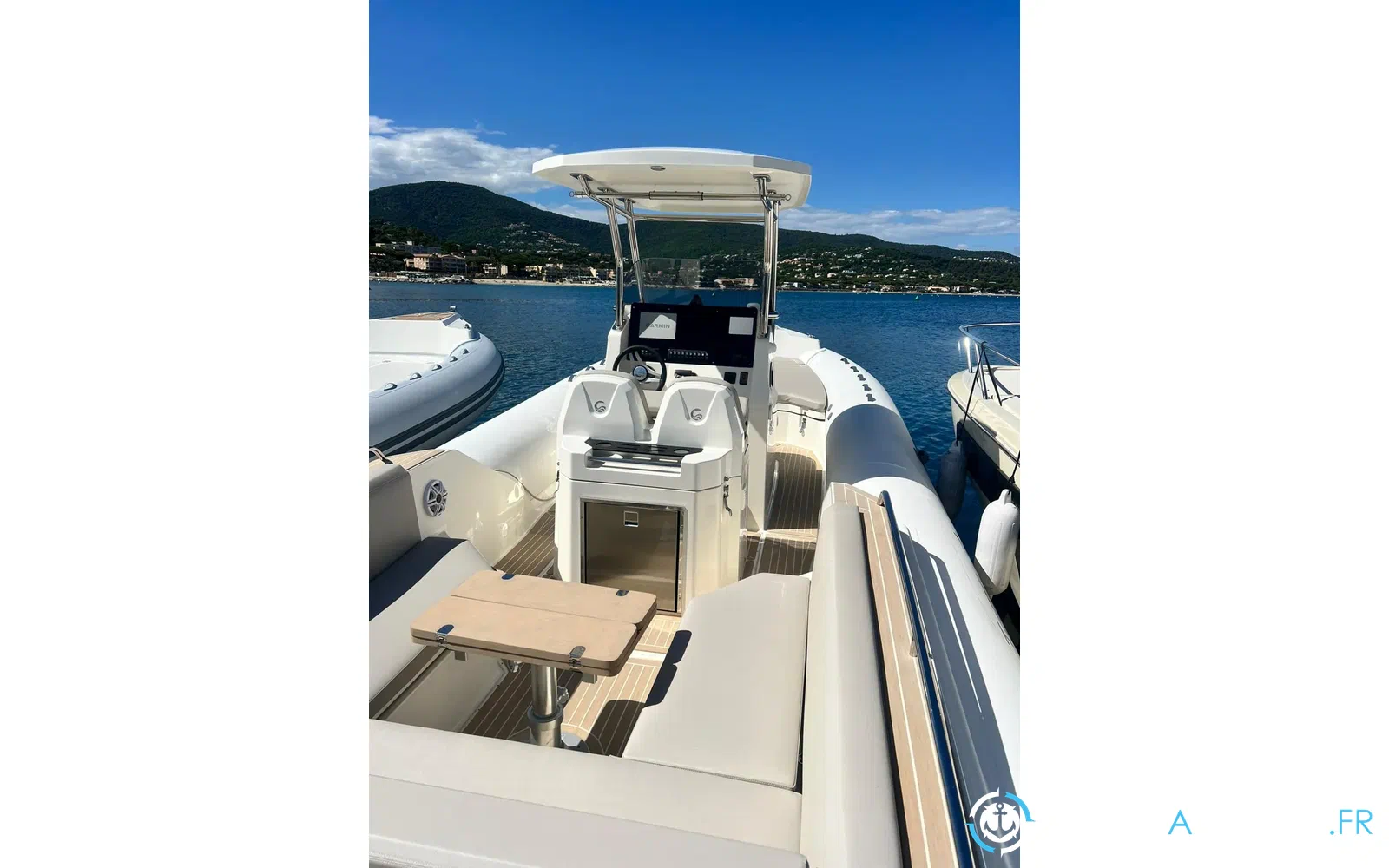 slider 2 Capelli Tempest 900 Sun