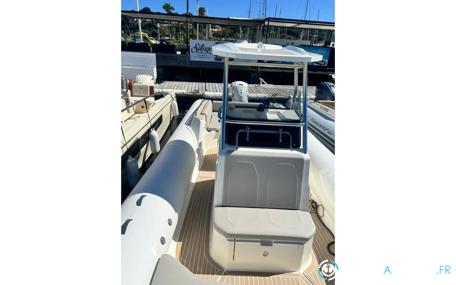 slider 4 Capelli Tempest 900 Sun