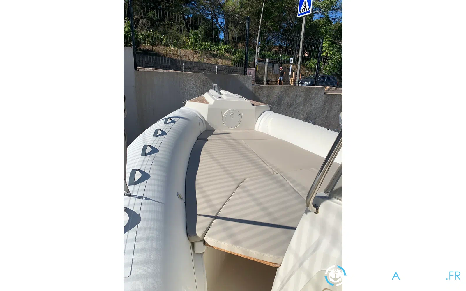 slider 7 Capelli Tempest 775 Open