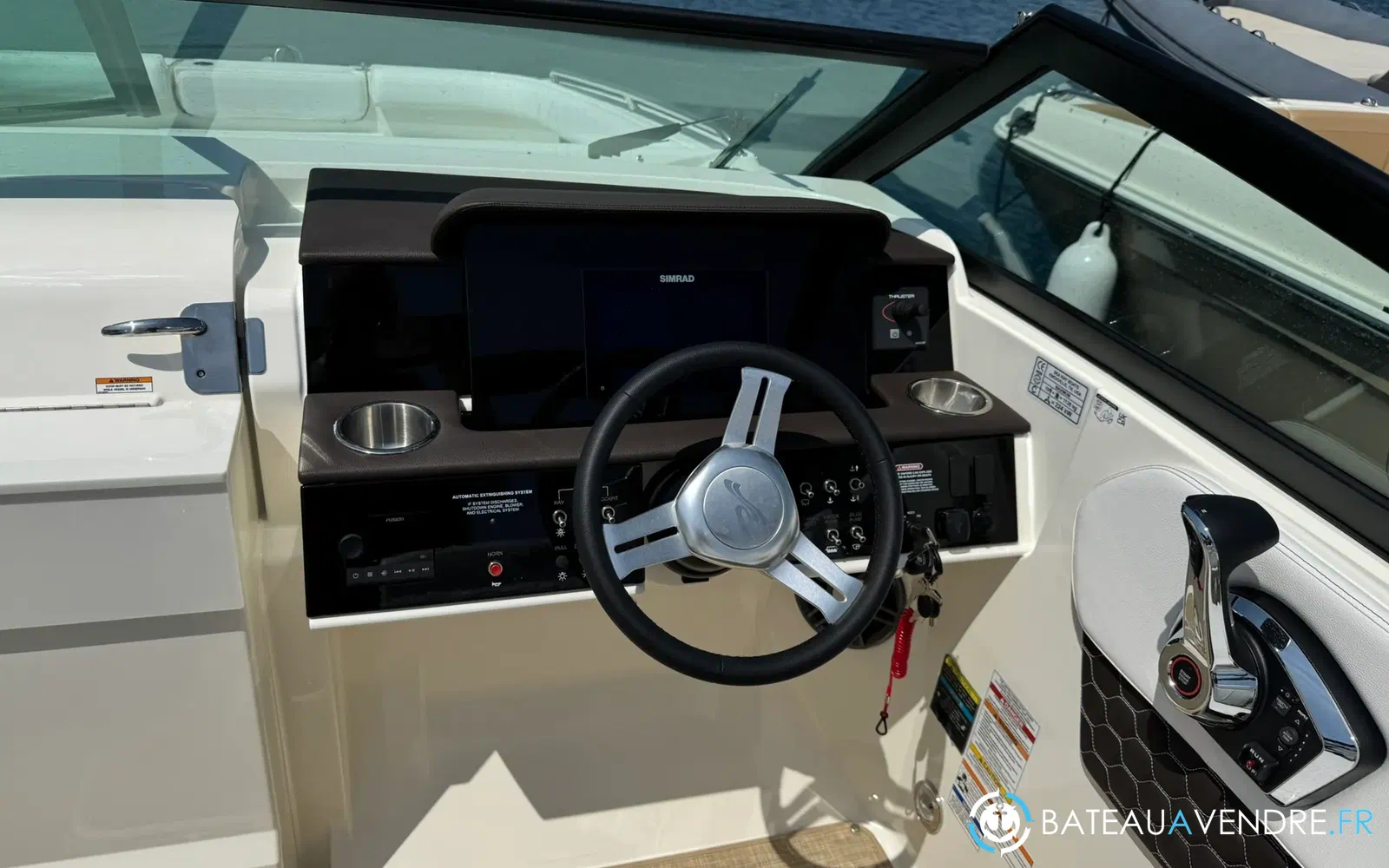 slider 11 Sea Ray 250 SDX HB