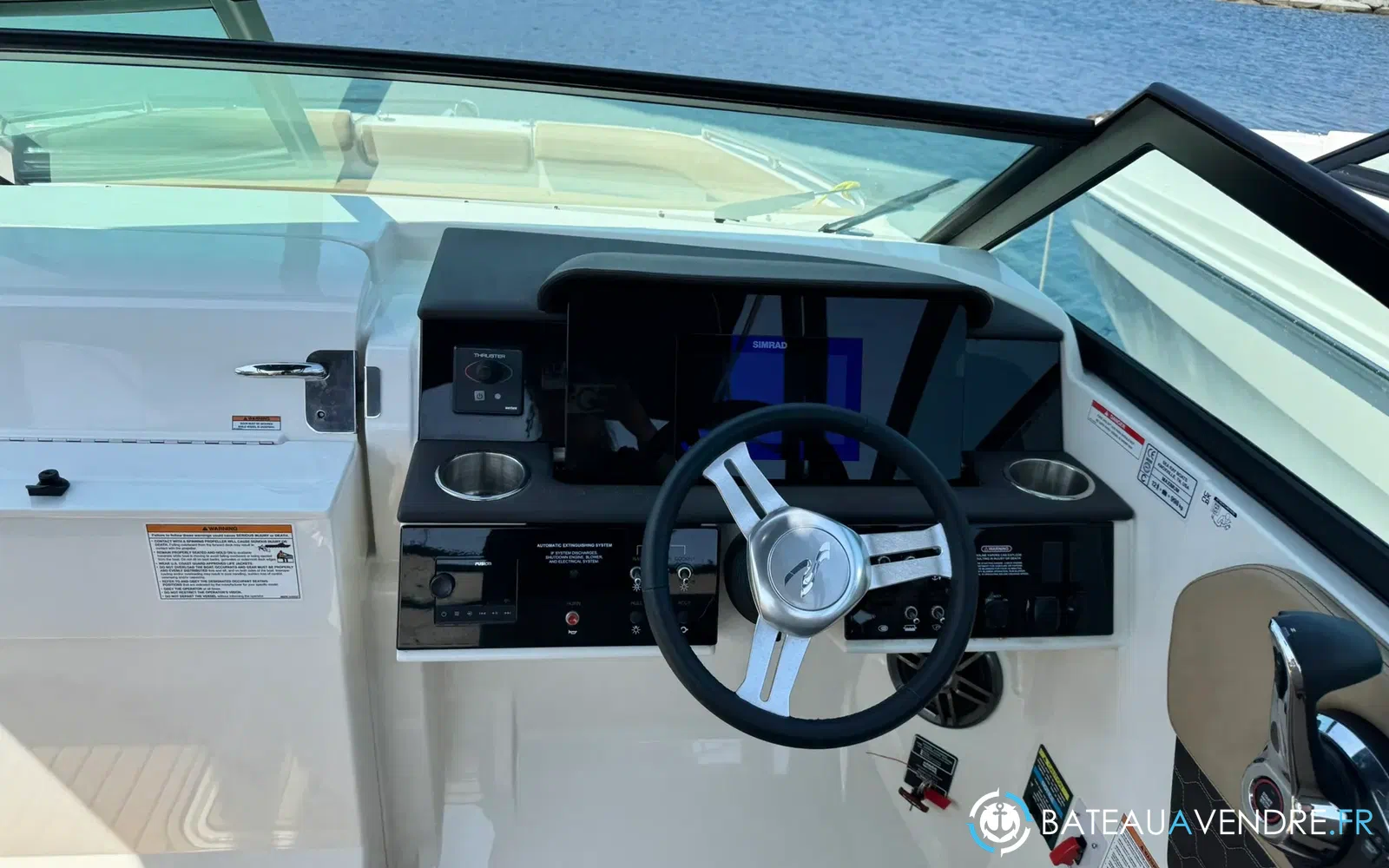 slider 12 Sea Ray 250 SDX HB