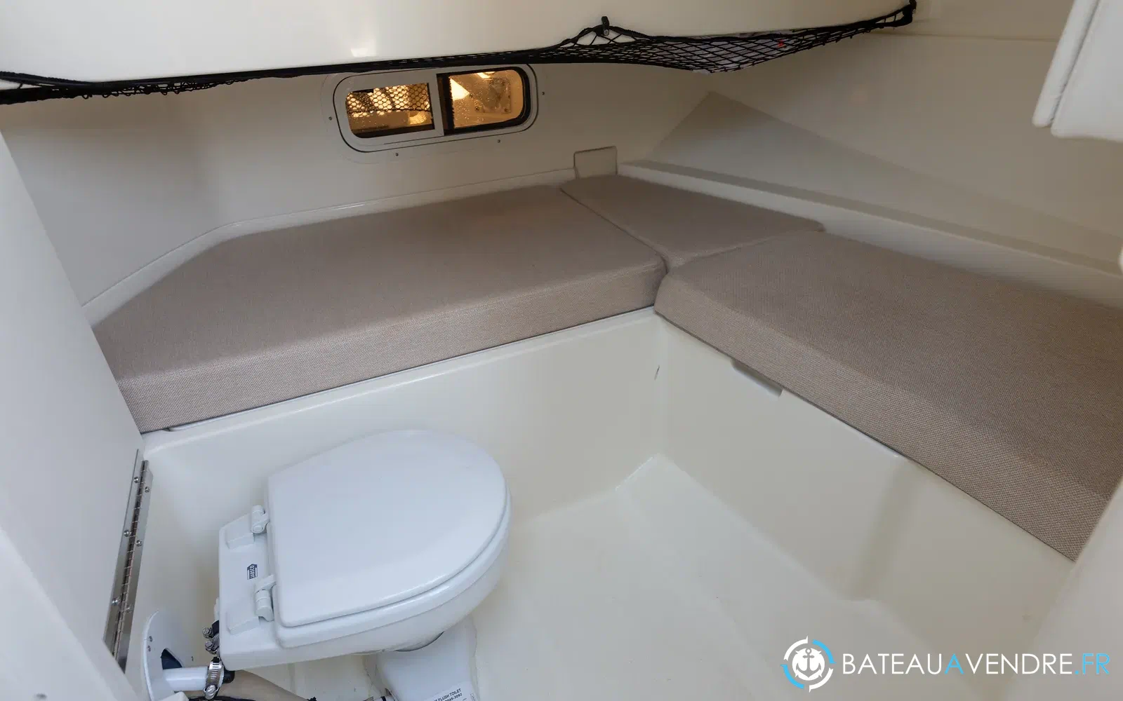 slider 1 Sea Ray 250 SDX HB