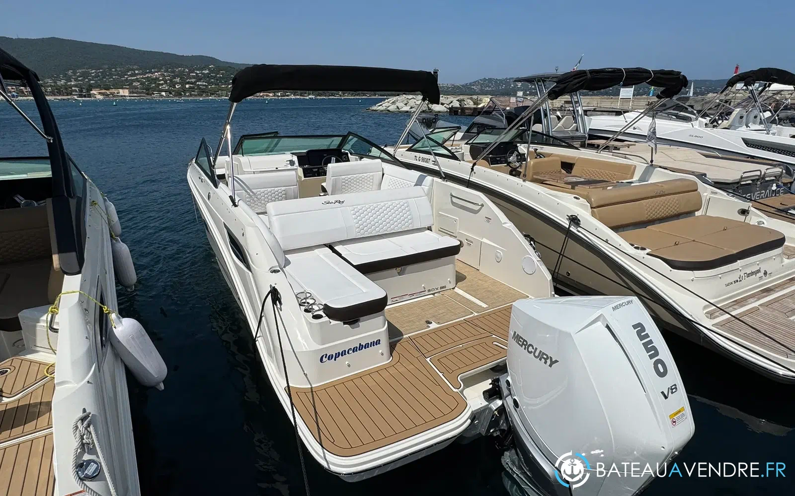 slider 4 Sea Ray 250 SDX HB